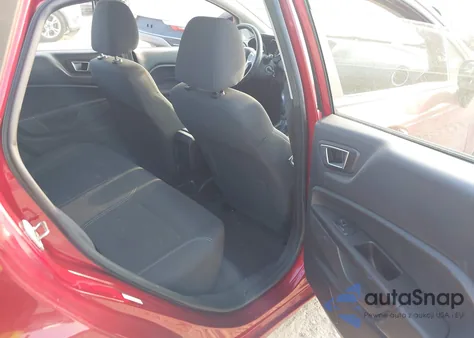 2014 Ford Fiesta Se z USA, uszkodzony, nr VIN 3FADP4BJ7EM240375